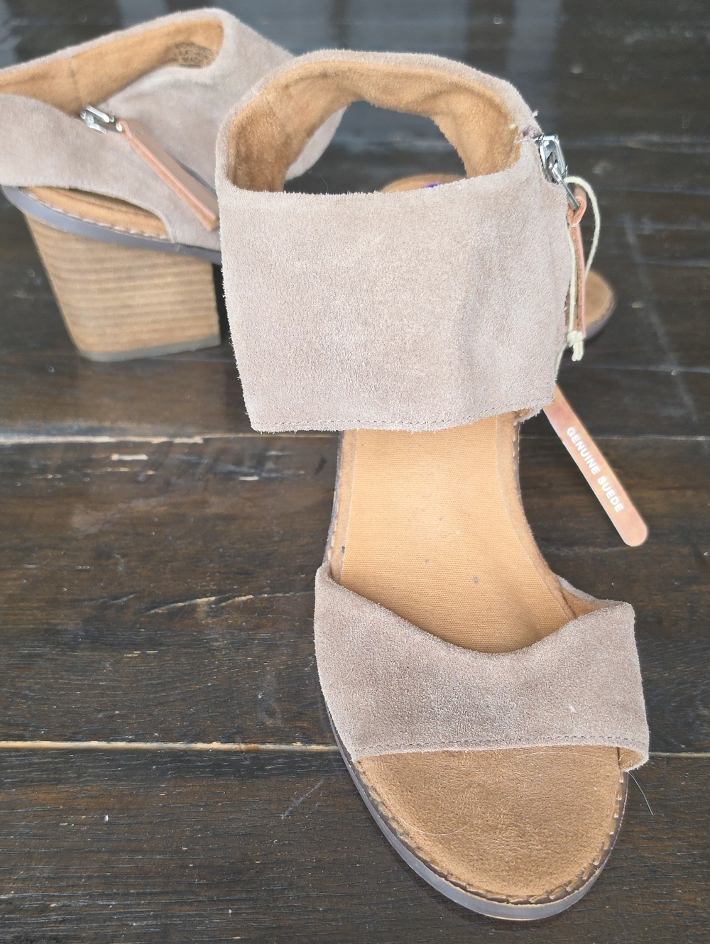 (8.5) Sincerly Jules Taupe Suede Block Heel Sandals 90s Club Dressy NightOut Wow